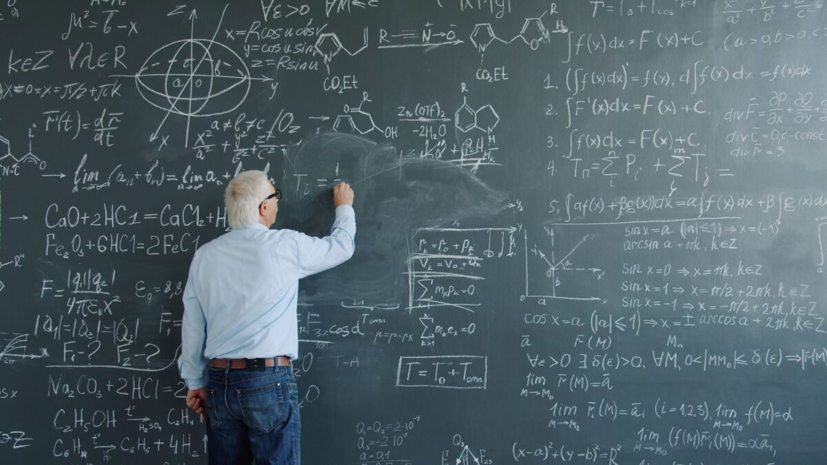 Paul Samuelson: synteza neoklasyczna i matematyzacja ekonomii